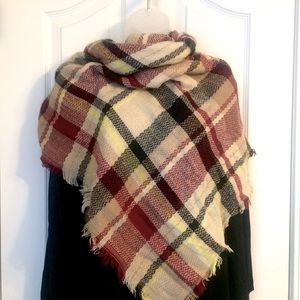🔹 2/$20 🔹 Plaid Blanket Scarf